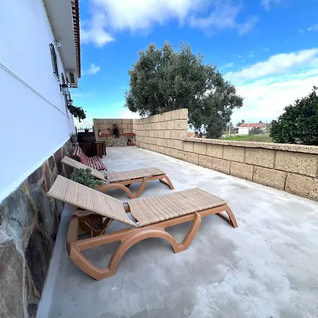 Casa Victoria Terraza Soleada Ferienhaus